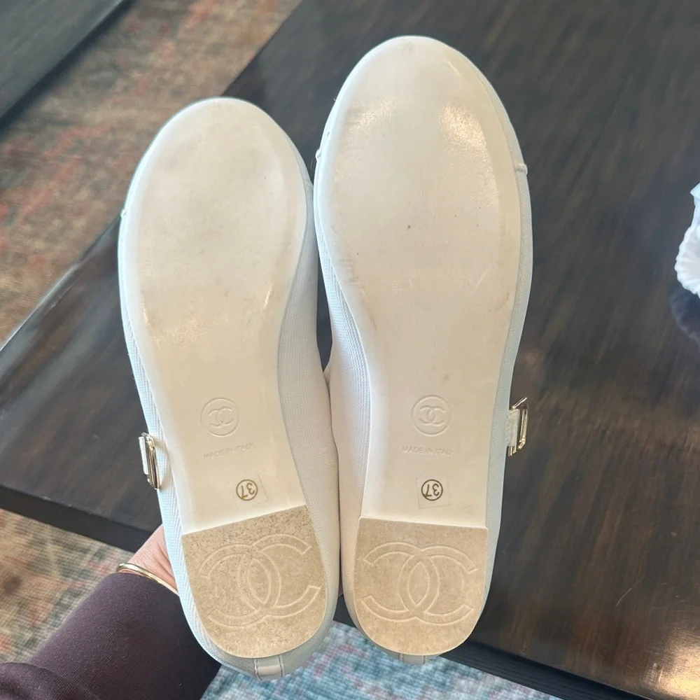 CHANEL Ivory Mary Jane Flats with Logo - Picture 3 of 4